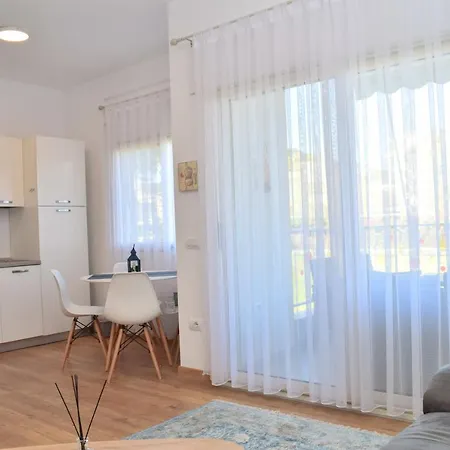 Perla - 219 Apartamento Plazhi San Pietro